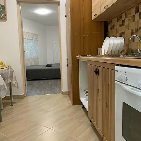 Apartment Levendulakert Apartmanhaz *