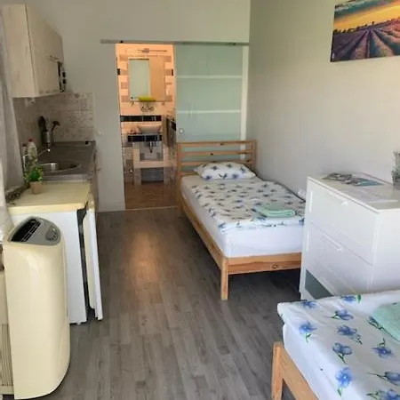 Levendulakert Apartmanhaz