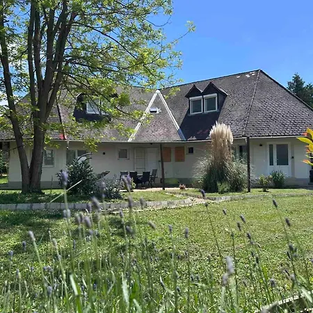 Levendulakert Apartmanhaz Apartment Siofok