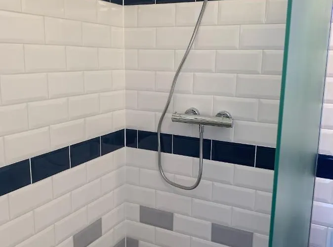 Levendulakert Apartmanhaz *