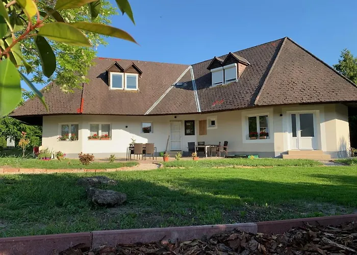 Apartment Levendulakert Apartmanhaz