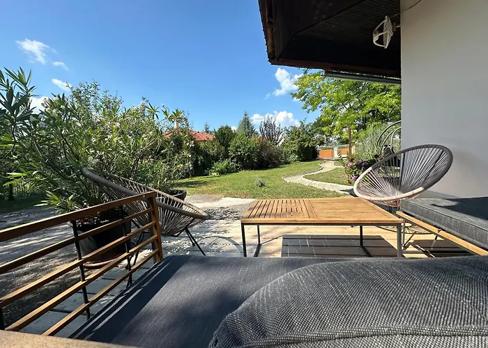 Διαμέρισμα Levendulakert Apartmanhaz *